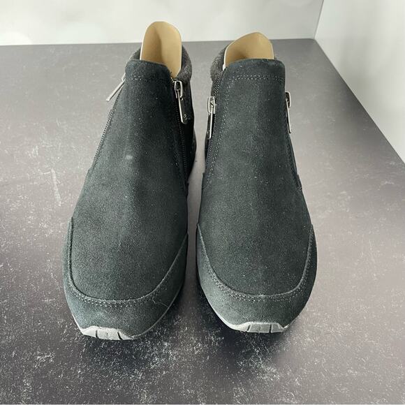 EASY SPIRIT Women's Tshuffle Casual Flat Walking Booties Black Sz 8.5 - Picture 3 of 7